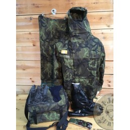 NBC /NUCLEAR-BIOLOGICAL-CHEMICAL PROTECTION SET FROM CZECH ARMY IN M95 CAMO NEW