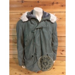 US AIR FORCE N3B EXTREM COLD WEATHER PARKA LARGE  USED /COLLECTORS ITEM