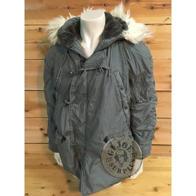 US AIR FORCE N3B EXTREM COLD WEATHER PARKA MEDIUM USED /COLLECTORS ITEM