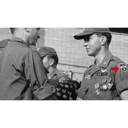 PARCHE GENUINOS VIETNAM/US ARMY "MILITARY ASSISTANCE COMMAND VIETNAM"