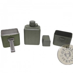 CANTEEN+CUPS SERBIAN ARMY NEW /AS NEW
