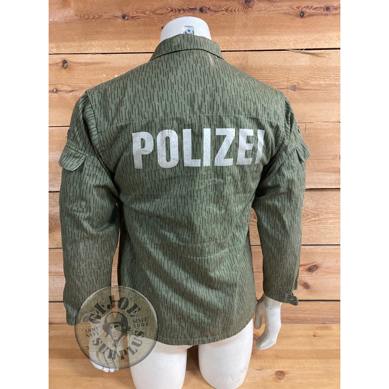 VENUDA!!! JAQUETA CAMUFLATGE PLUJA "POLIZEI"