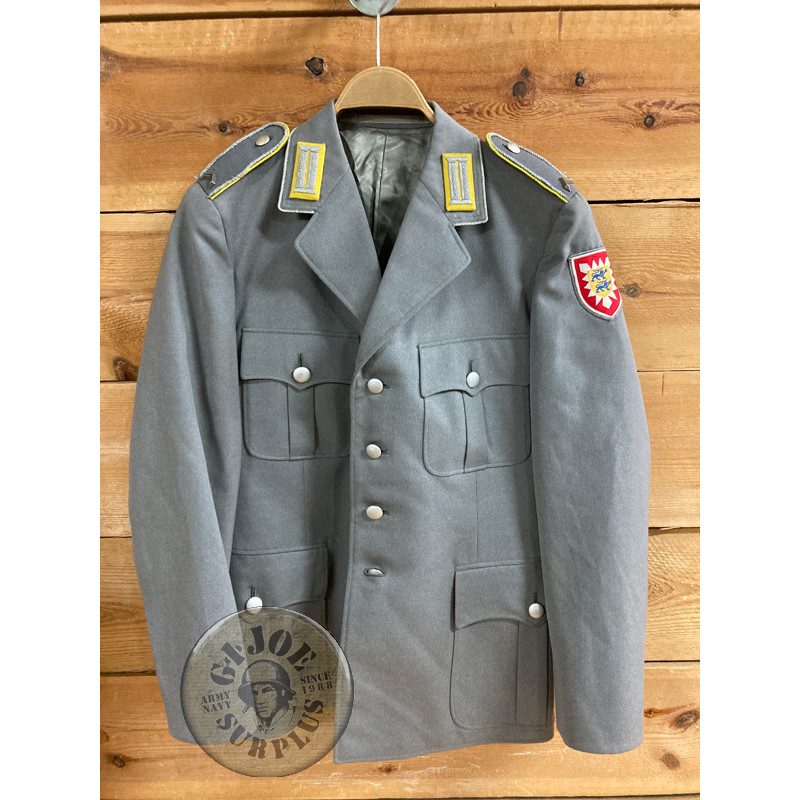 ONE PIECE!!! GERMAN ARMY "TRANSMISSIONS" OFF DUTY UNIFORM JACKET