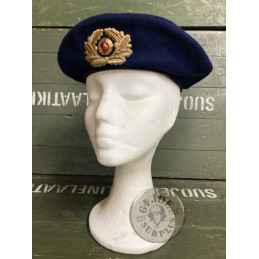 DDR NAVY WOMEN BERETS WITH...