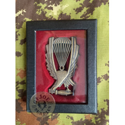INSIGNIA METALICA "PARACAIDISTA SAN MARCO WW2" ITALIA
