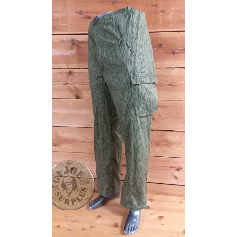 PANTALONES CAMO LLUVIA "UTV" EJERCITO DDR COMO NUEVOS