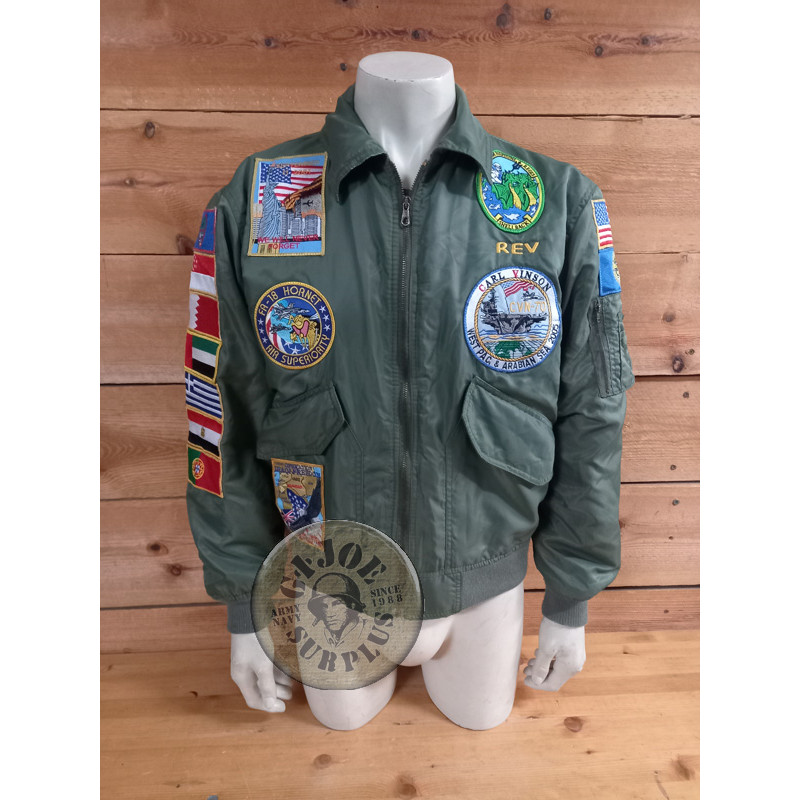 SOUVENIR JACKET!!! CHAQUETA PILOTO "US NAVY TOUR 2005"CON PARCHES y BORDADOS