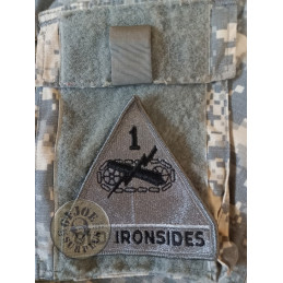 PEGAT US ARMY "1ST ARMORED DIVISION" GRIS AT DIGITAL