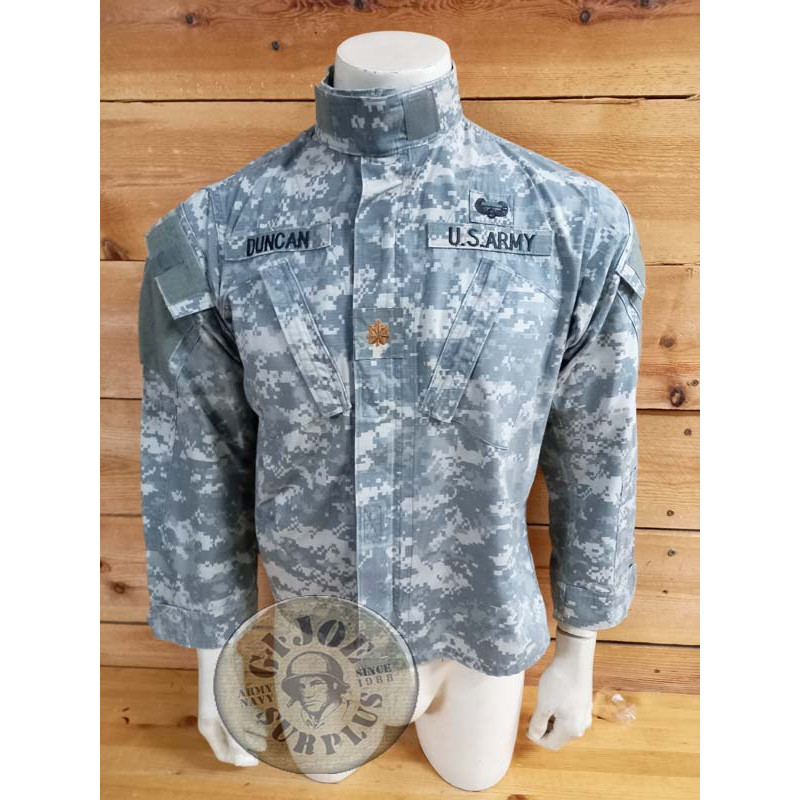 PIEZA UNICA!!! CHAQUETILLA ACU CAMO AT DIGITAL "STAFF SERGEANT" MEDIUM LONG