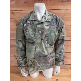 PIEZA UNICA!!! CHAQUETILLA ACU CAMO MULTICAM US ARMY CON PARCHES