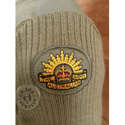 AUSTRALIAN ARMY "JUMPER V-NECK" WOOL SWEATER