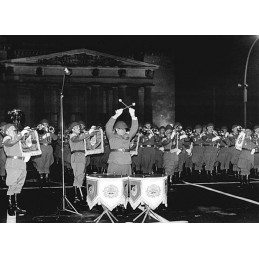 EAST GERMAN ARMY SLEEVE BAND "MILITARMUSIKSCHULER"