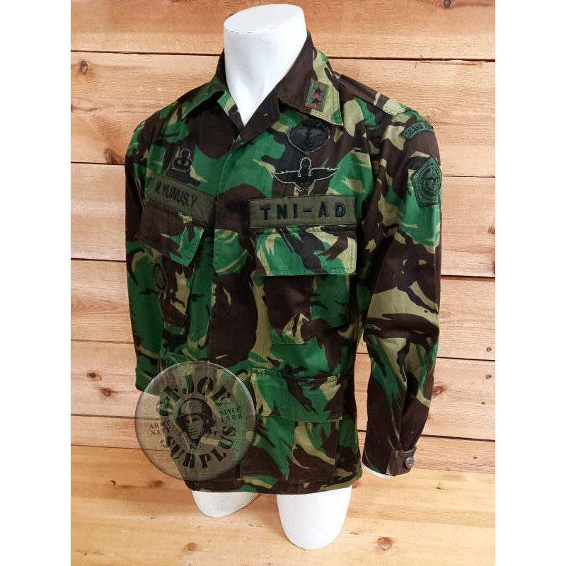 PEÇA UNICA!!! JAQUETA CAMUFLATGE DPM SERGEANT EXERCIT INDONESIA