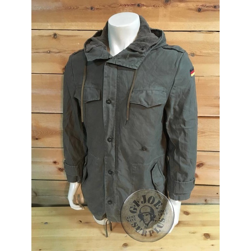 PARKA ALEMANA VERDE TALLAS GRANDES USADAS