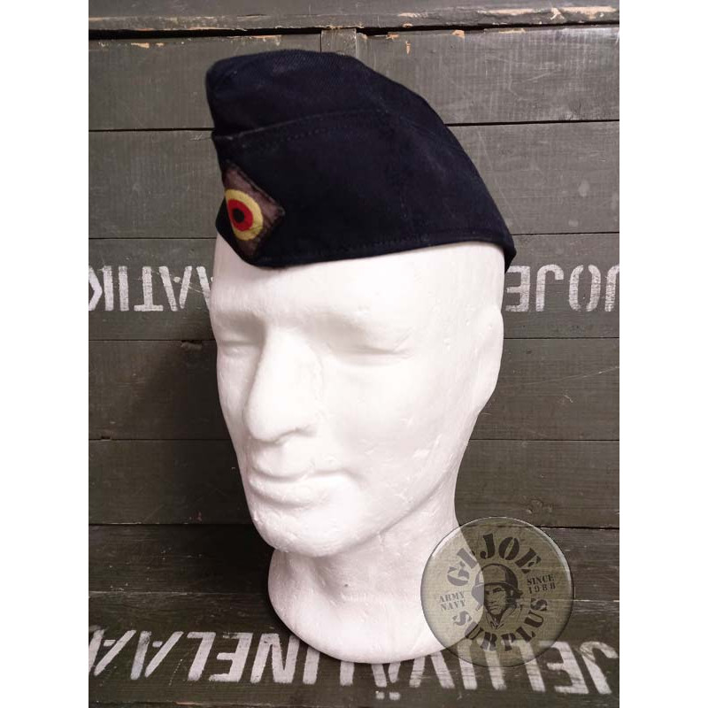 GORRES CUARTELL MARINA ALEMANA NEGRE COM NOVES