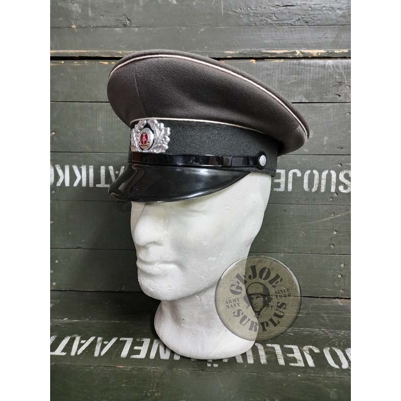 GORRAS PLATO ALEMANIA DDR EJERCITO NUEVAS