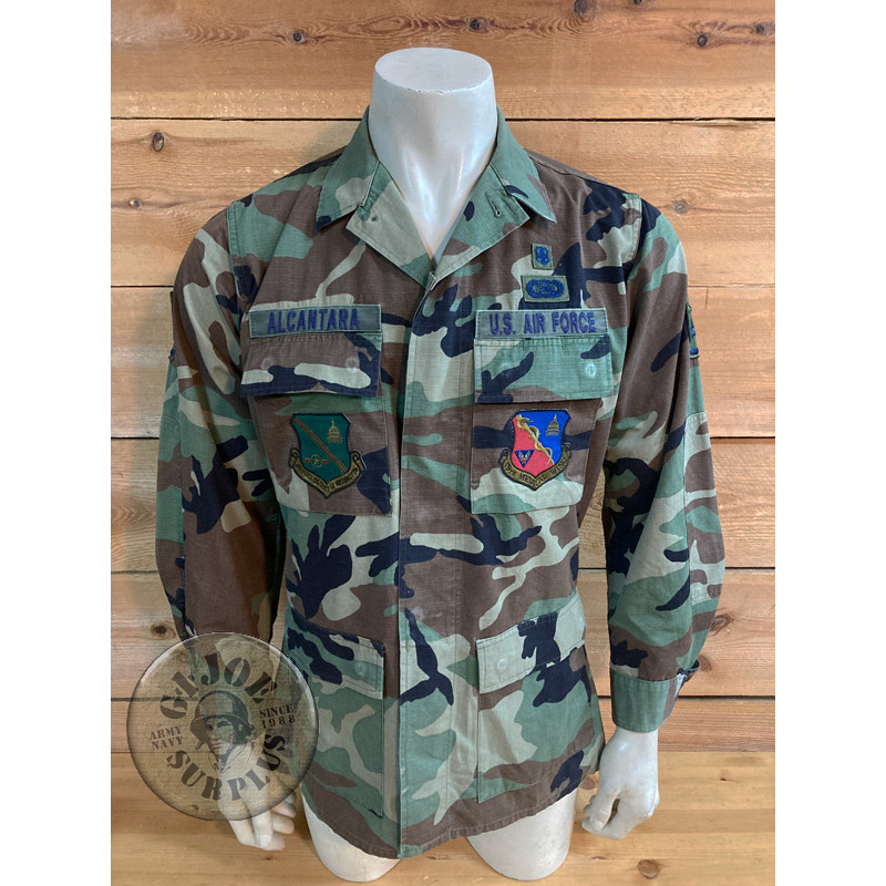 JAQUETA BDU WOODLAND US AIR FORCE 79TH MEDICAL WING SMALL LONG