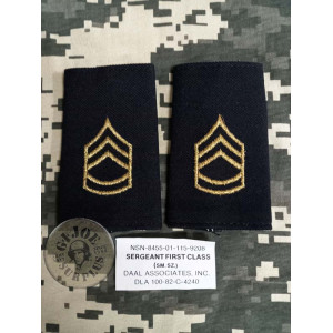 GALONS US ARMY "SERGEANT PRIMER" COLOR NEGRE NOUS