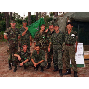 JAQUETES HIVERN EXERCIT BULGARIA "CAMO SPLINTER" PANTALONS EXERCIT BULGARIA "CAMO SPLINTER" COM NOUS