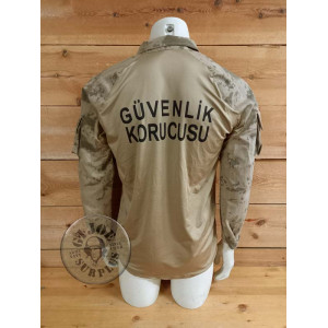 CAMISETAS TACTICAS UVAC "CAMO DIGITAL" MILICIAS RURALES TURQUIA COMO NUEVAS