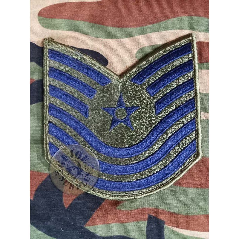 GALONS "MASTER SERGEANT" US AIR FORCE BLAU GALONS "MASTER SERGEANT" US AIR FORCE VERDE OLIVA