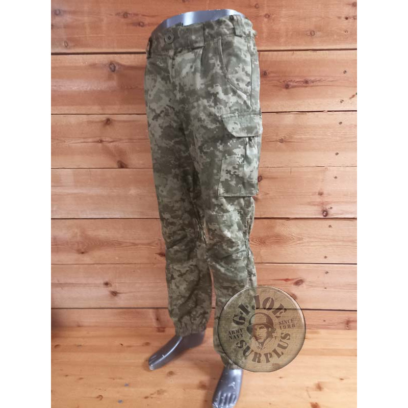 UNIFORMES UKRANIANOS DEL NUEVO UNIFORME DE COMBATE