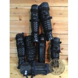 PROTECCION ANTIDISTURBIOS DE PIERNA CON EMPEINE POLICIA BRITANICA