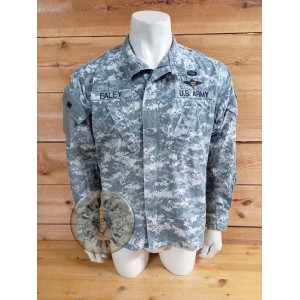 PIEZA UNICA!!! CHAQUETILLA ACU CAMO AT DIGITAL "STAFF SERGEANT" MEDIUM LONG