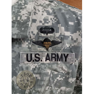 PEÇA UNICA!!! JAQUETA ACU CAMUFLATGE AT DIGITAL US ARMY "PLEGADOR"