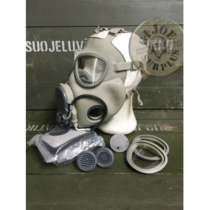 EAST GERMAN M10 GAS MASK FILTER BRAND NEW IN THE BAG EAST GERMAN M10 GAS MASK FILTER BRAND NEW IN THE BAG