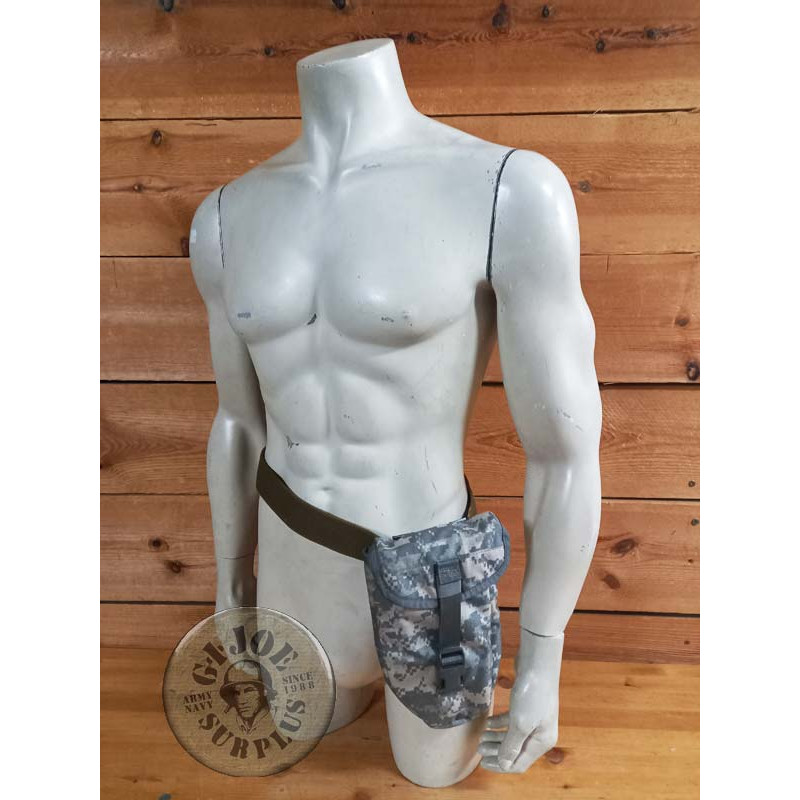 3XMAGAZINES POUCH MOLLE II US ARMY AT DIGITAL CAMO EQUIPMENT BRAND NEW GRENADES TRIFOLD SHOVEL POUCH MOLLE II US ARMY AT DIGITAL