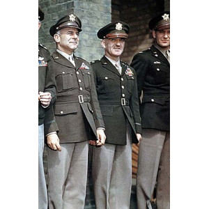 US ARMY WW2 1941!!! JAQUETA PASSEIG "USAAF CORPORAL" 36R US ARMY WW2!!! JAQUETA PASSEIG "USAAF OFFICERS"