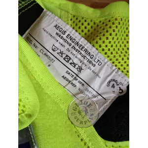 ONE PIECE!!! BRITISH POLICE HIGH VISIBILITY TACTICAL VEST WITH POLICE PLATES USED BRITISH POLICE HIGH VISIBILITY MOLLE TACTICAL