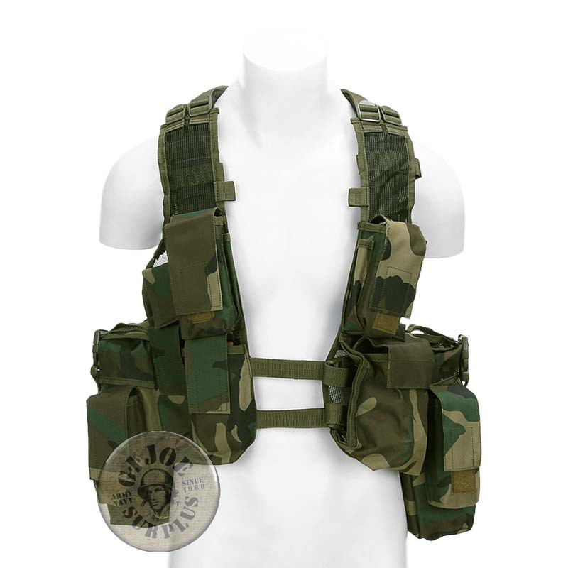 CHALECO TACTICO "SAR SUDAFRICA" COLOR NEGRO CHALECO TACTICO "SAR SUDAFRICA" CAMO WOODLAND
