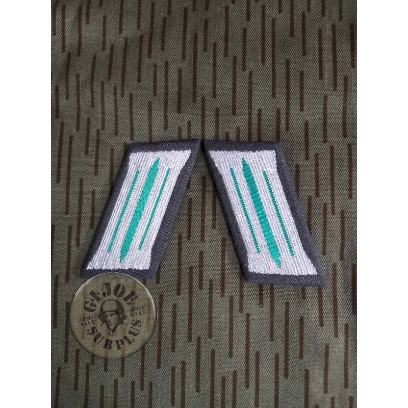 EAST GERMAN ARMY or MILITIA COLLAR  RANKS