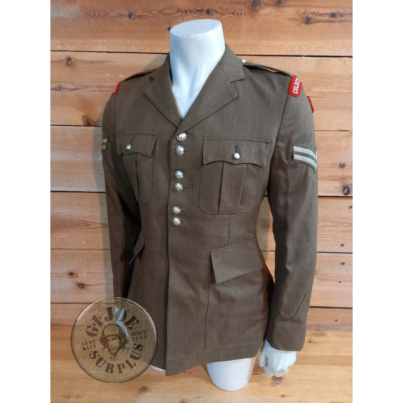 CHAQUETAS DE PASEO No2 EJERCITO BRITANICO CON PARCHES y GALONES