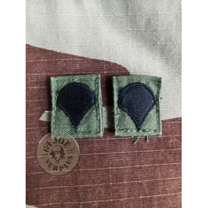 US ARMY COLLAR RANKS "PRIVATE FIRST CLASS" OLIVE GREEN