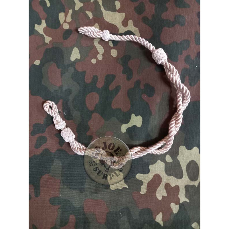 EAST GERMAN OFFICERS  SILVER METAL CAP CORD NEW AUSTRIAN ARMY OFFICERS SILVER METAL CAP CORD