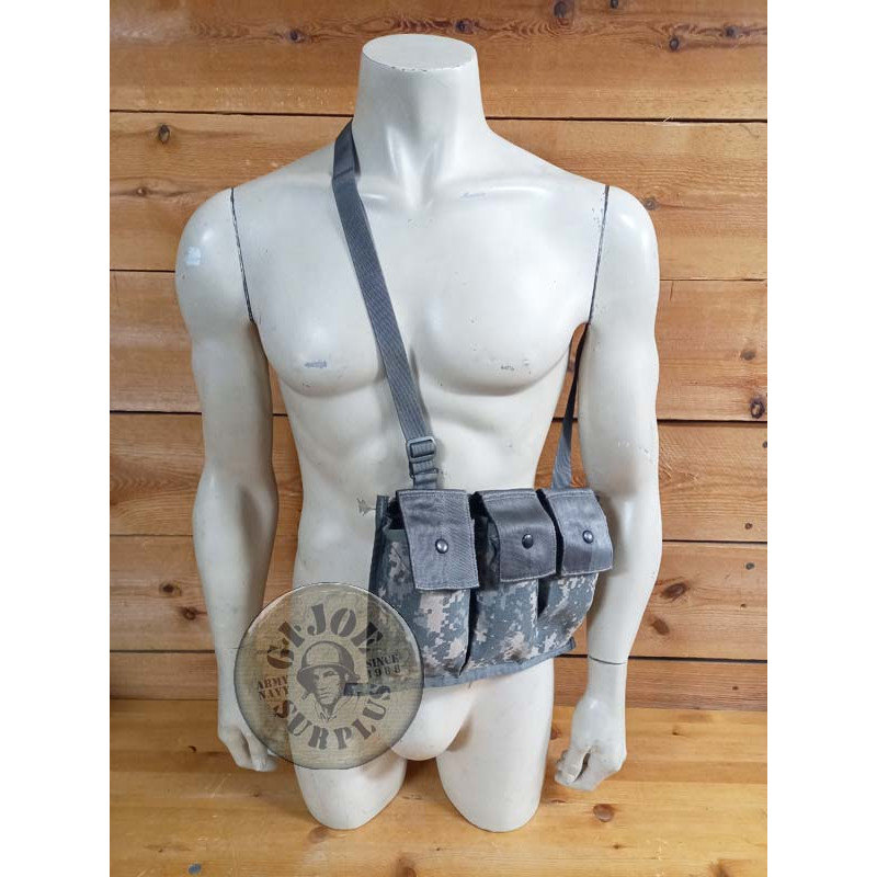 BOLSO BANDOLERA CARGADORES "M4"  DEL EQUIPO US ARMY MOLLE-II CAMO AT DIGITAL NUEVAS