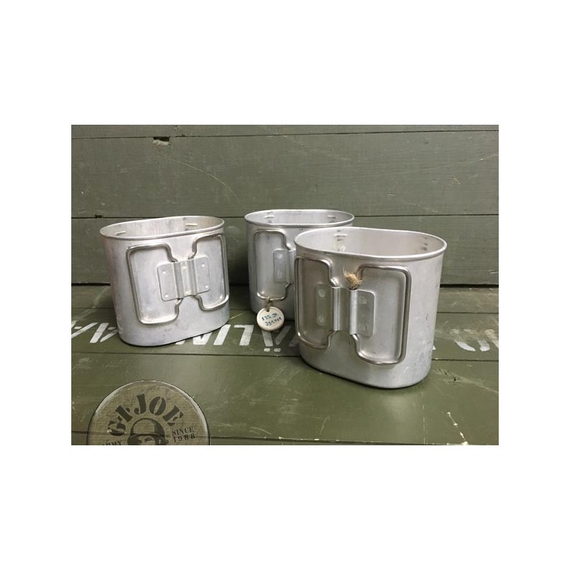 METAL ARMY CUPS