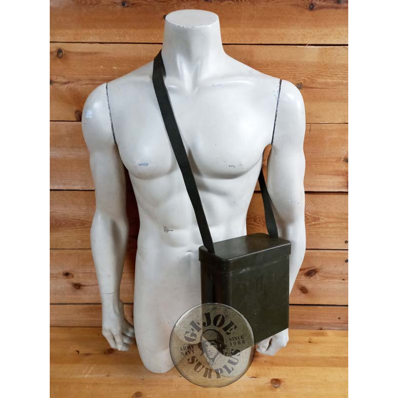 GERMAN ARMY PLASTIC SIDEBAG CONTAINER FOR THE NBC KIT USED