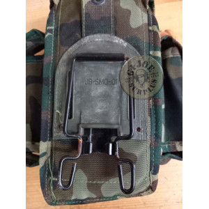 FUNDA GRANADA DE MANO VERDE EJERCITO ESPAÑA NUEVAS FUNDAS CARGADORES CAMO BOSCOSO INFANTERIA MARINA ESPAÑA USADOS