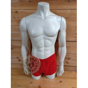 DDR ARMY RED SPORTS SHORTS AS NEW