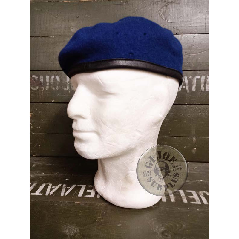GERMAN ARMY BLUE BERETS USED PERFECT GRADE1