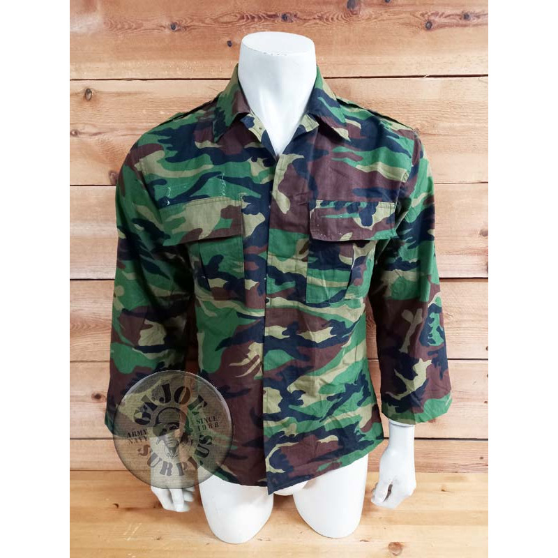CHAQUETILLAS CAMO "WOODLAND ROKA" KOREA DEL SUR CON PARCHES CHAQUETILLAS CAMO "WOODLAND ROKA" KOREA DEL SUR