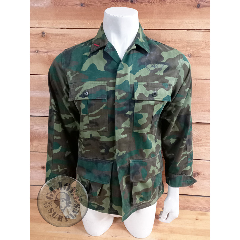 SELLING AT OUR BCN STORE!!! SPANISH MARINE CORPS BDU WOODLAND JACKETS USED
