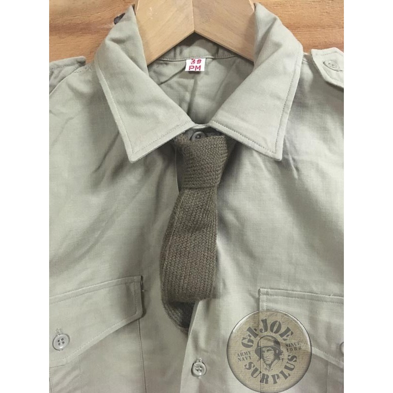 CORBATA LANA "KNITTED TIE" EJERCITO BRITANICO COMO NUEVAS