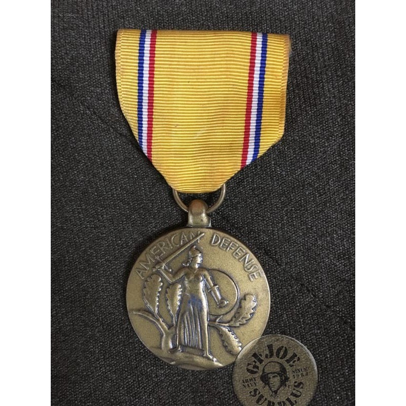 US WWII MEDAL "DEFENSE OF THE AMERICAS" USED PERFECT/UNIQUE PIECE