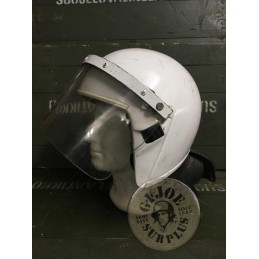 GERMAN POLICE RIOT HELMETS USED