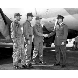 AMERICA IS BACK!!! MONOS PILOTO  US AIRFORCE KOREA "CWU 1/P" USADOS